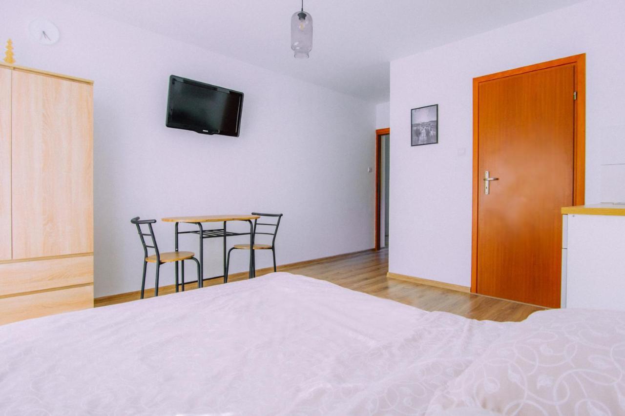 Goscinne Niklowka Pod Kolejka Na Skrzyczne *